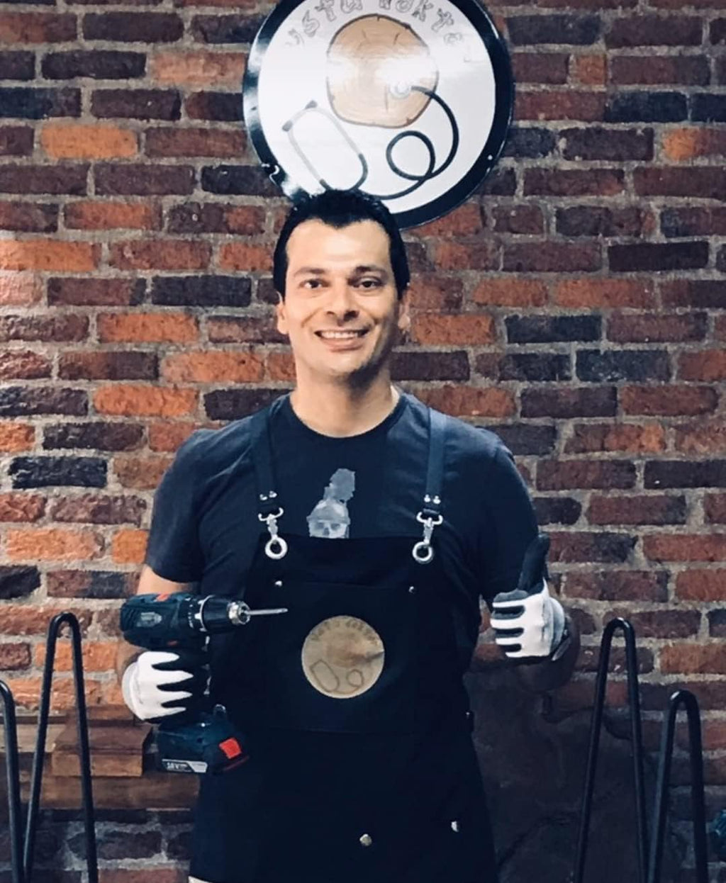 Unisex Chef Apron for Men & Women | Waterproof, Cross Back, Cotton Canvas with Pockets for Kitchen, BBQ, Hairdresser