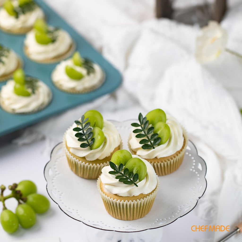 CHEFMADE Muffin Pan, 12 Cups Non-Stick Cupcake Baking Pan Heavy Duty Carbon Steel Pan Muffin Tins Standard Baking Mold for Cakes（Green）