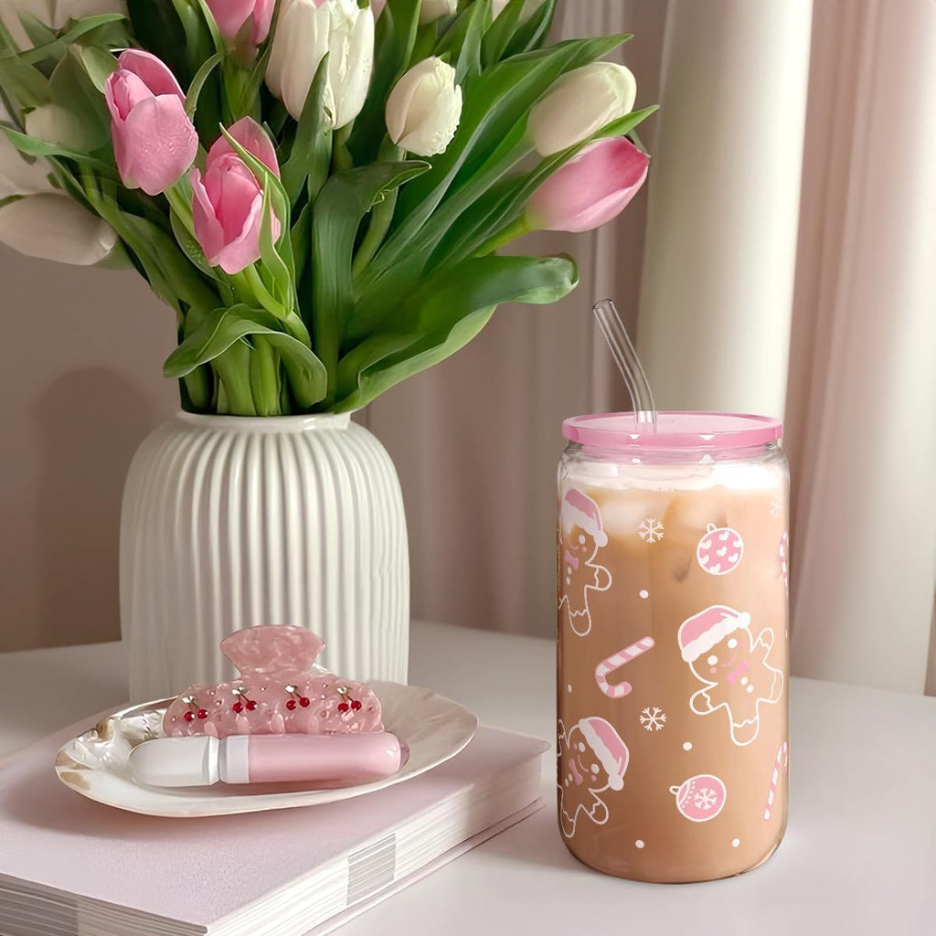 Christmas Gingerbread 16oz Can Glass Tumbler with Acrylic Lid & Straw, Iced Coffee Cup for Women Girls, Aesthetic Cups Gifts for Xmas