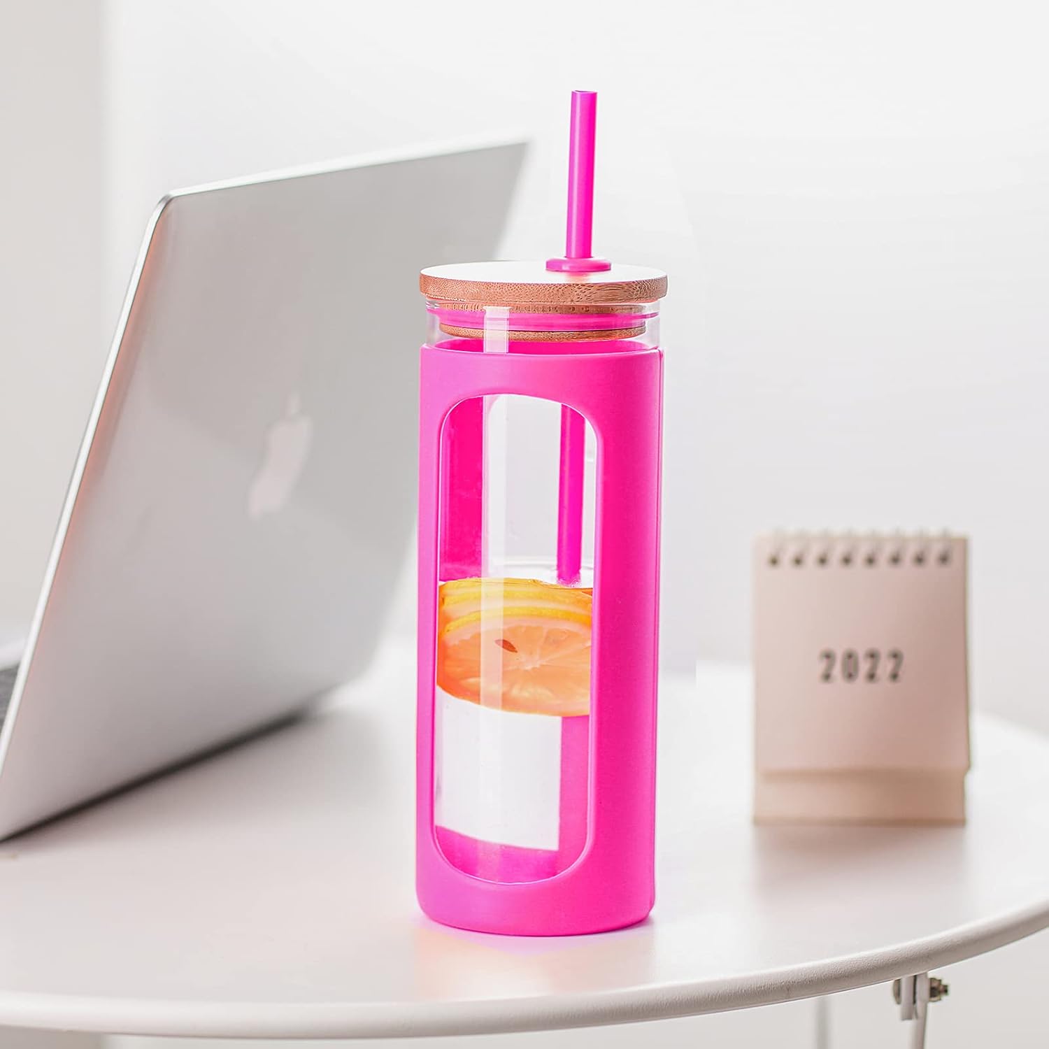 Kodrine 20oz Glass Tumbler with Straw and Lid, Iced Coffee Cups with Bamboo Lids, Glass Cups for Cold Drinks, Smoothie Cup with Silicone Sleeve for Travel, Work, BPA FREE-Rose