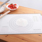 Silicone Baking Mat，Non Stick Rolling Dough with Measurements for Pie Pizza Cookies Fondant Making，Extra Thick Non Slip Silicone Pastry Mat