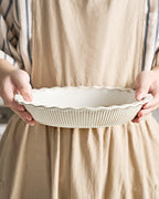 getstar Ceramic Pie Pan, 9 inch Pie Dish for Baking, Non-Stick, Oven & Dishwasher Safe, Farmhouse Decor Quiche Baking Dish, Pie Plate, Deep Dish Pie Pan (Embossed Stripes)