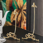 1Pcs Brass Teacup and Saucer Display Stand,Teacup Holder Stand for Display,Antique Coffee Cup Mug Holder for one Cup, Gold. (Small)