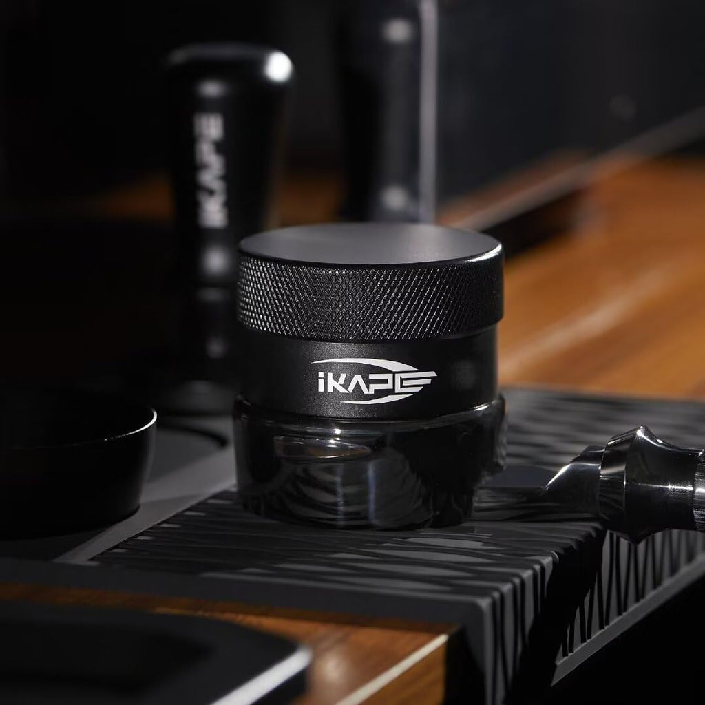 IKAPE 58MM Coffee Distributor, Black Design of Bottom Propeller, Gravity Adaptive Espresso Distributor Fits All 58.35MM Espresso Portafilter, Compatible with 58.35MM Rancilio Bottomless Portafilter