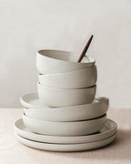 Famiware Milkyway Stoneware Dinnerware Sets with Mugs, Service for 6 (24 Pieces), Reactive Glaze Plates and Bowls Sets, Microwave and Dishwasher Safe Dishes Set, Matte Beige White