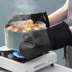 sungwoo Silicone Oven Mitts, Heat Resistant Oven Gloves with Quilted Liner Non-Slip Textured Grip Perfect for BBQ, Baking, Cooking and Grilling - 1 Pair 13.8 Inch Black