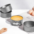 4 Pcs 4 Inch Non Stick Springform Pan with Removable Bottom Carbon Steel Round Springform Cheesecake Pan with Stainless Steel Spring Buckles for Baking Kitchens Restaurant(Gray)