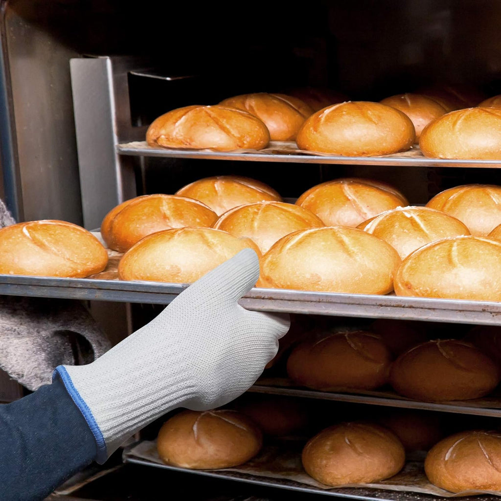 DEYAN Heat Resistant Oven Gloves 932°F | Silicone Non-Slip Mitts with Fingers | Flexible for Baking, BBQ, Grilling | Machine Washable (White, 1 Pair)