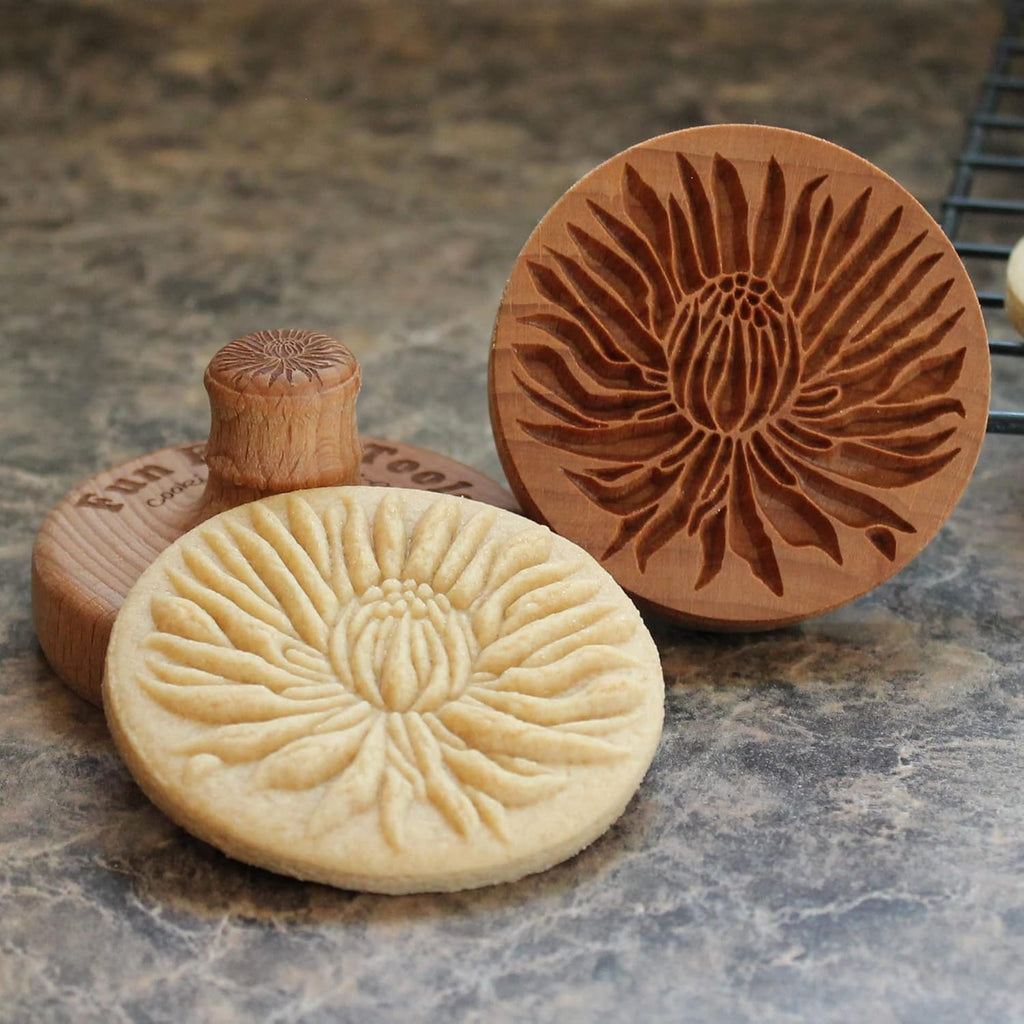 Wood Cookie Stamp, 2.5 Inch (Blooming Chrysanthemum CS-010)
