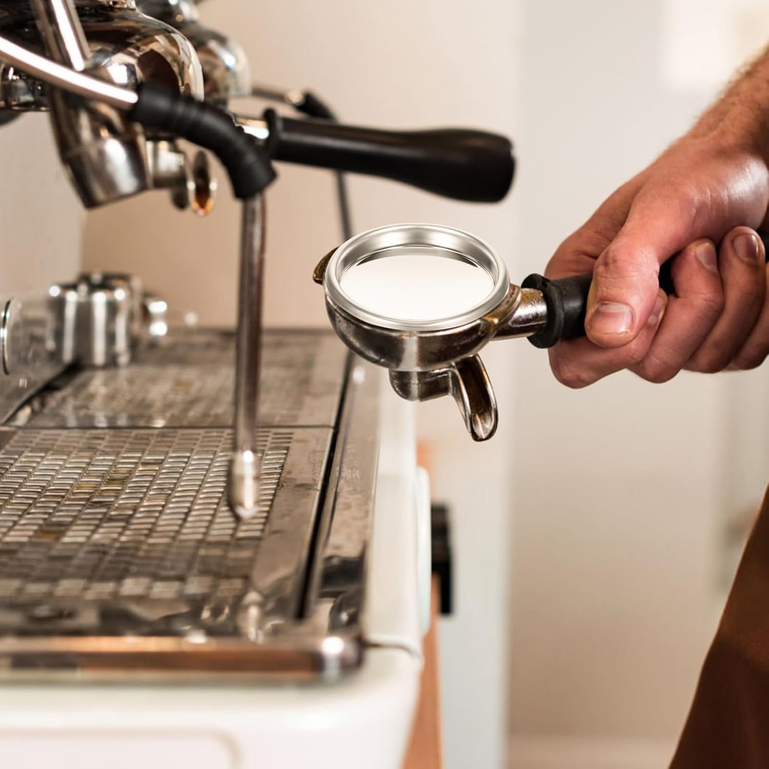 Coffee Machine Blind Filter,51mm Stainless Steel Coffee Machine Backflush Insert Blind Filter Coffee Handle Blind Bowl for Espresso Machine