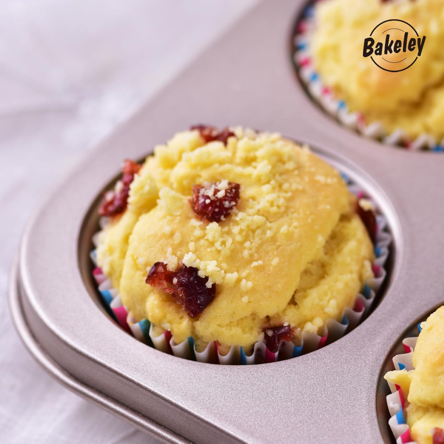 Muffin Cake Pan, 12-Cavity Non-Stick Cupcake Pan Bakeware for Oven Baking (Champagne Gold)