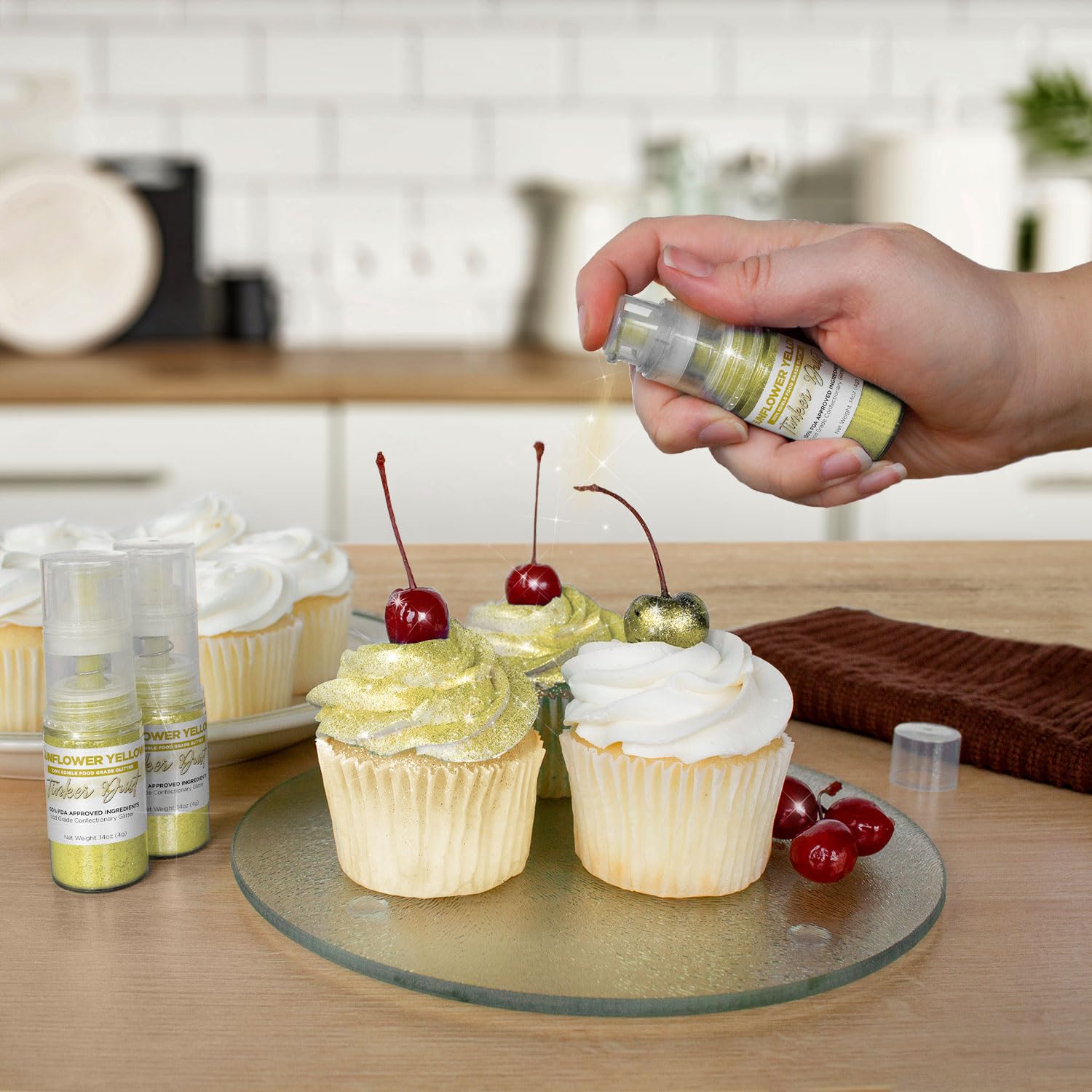 Bakell - Sunflower Yellow Tinker Dust (4g, 1x Mini Spray Pump) Edible Glitter for Food, Desserts, and Beverages!