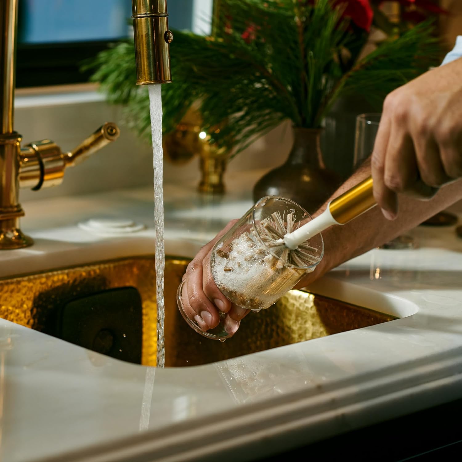 Ionic Bottle Brush, Magnetized to Stand Upright, Stainless Steel with Replaceable Head, Brass/Gold