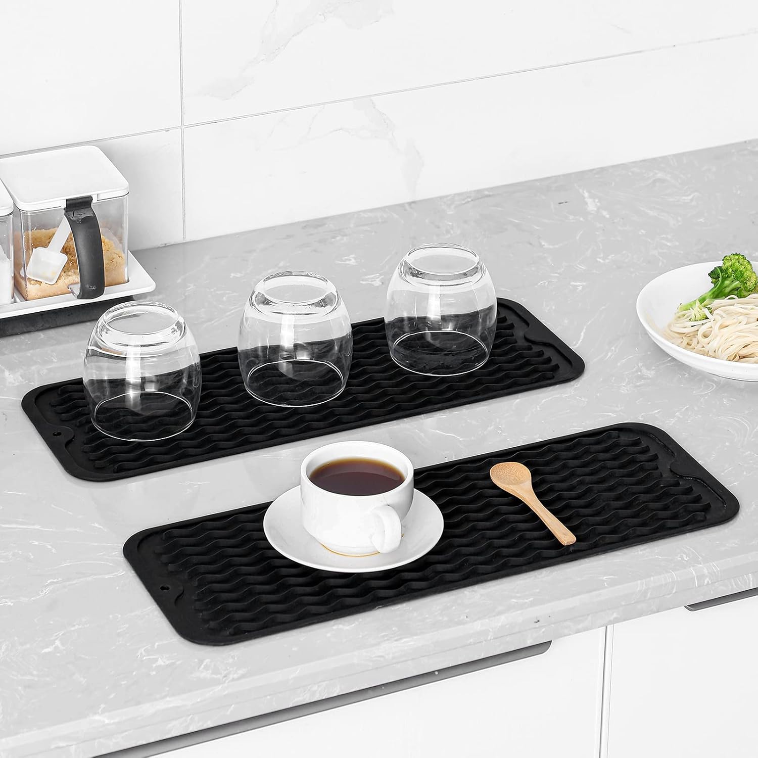 Silicone Dish Drying Mat for Multiple Usage,Easy clean,Eco-friendly,Heat-resistant Silicone Mat for Kitchen Counter,Sink,Bar,Bottle,or Cup Black M 17 inches x 6 inches