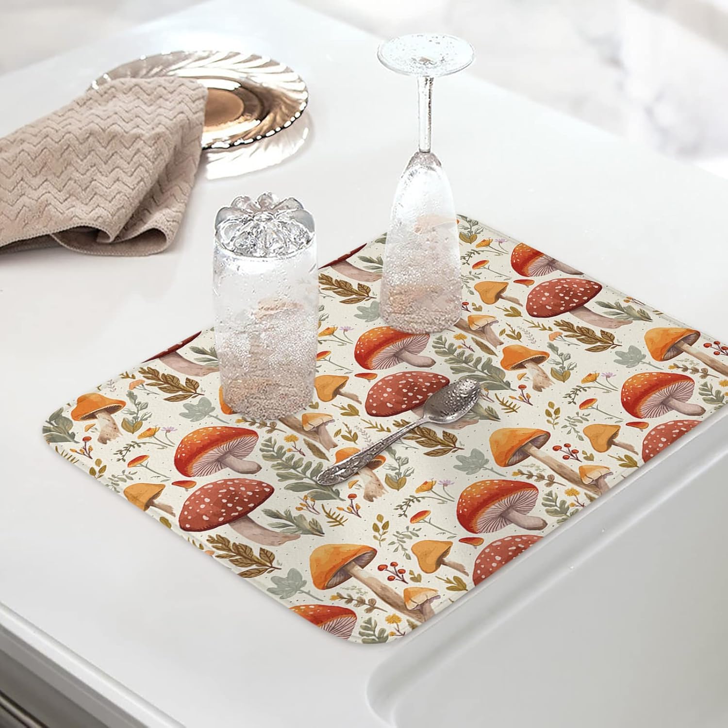 Fall Dish Drying Mat for Kitchen Counter Mushroom Drying Pad Absorbent Drying Mats for Countertops Sinks Draining Racks Autumn Plant Leaves Drainer Holiday Harvest Thanksgiving Decorations 16x18