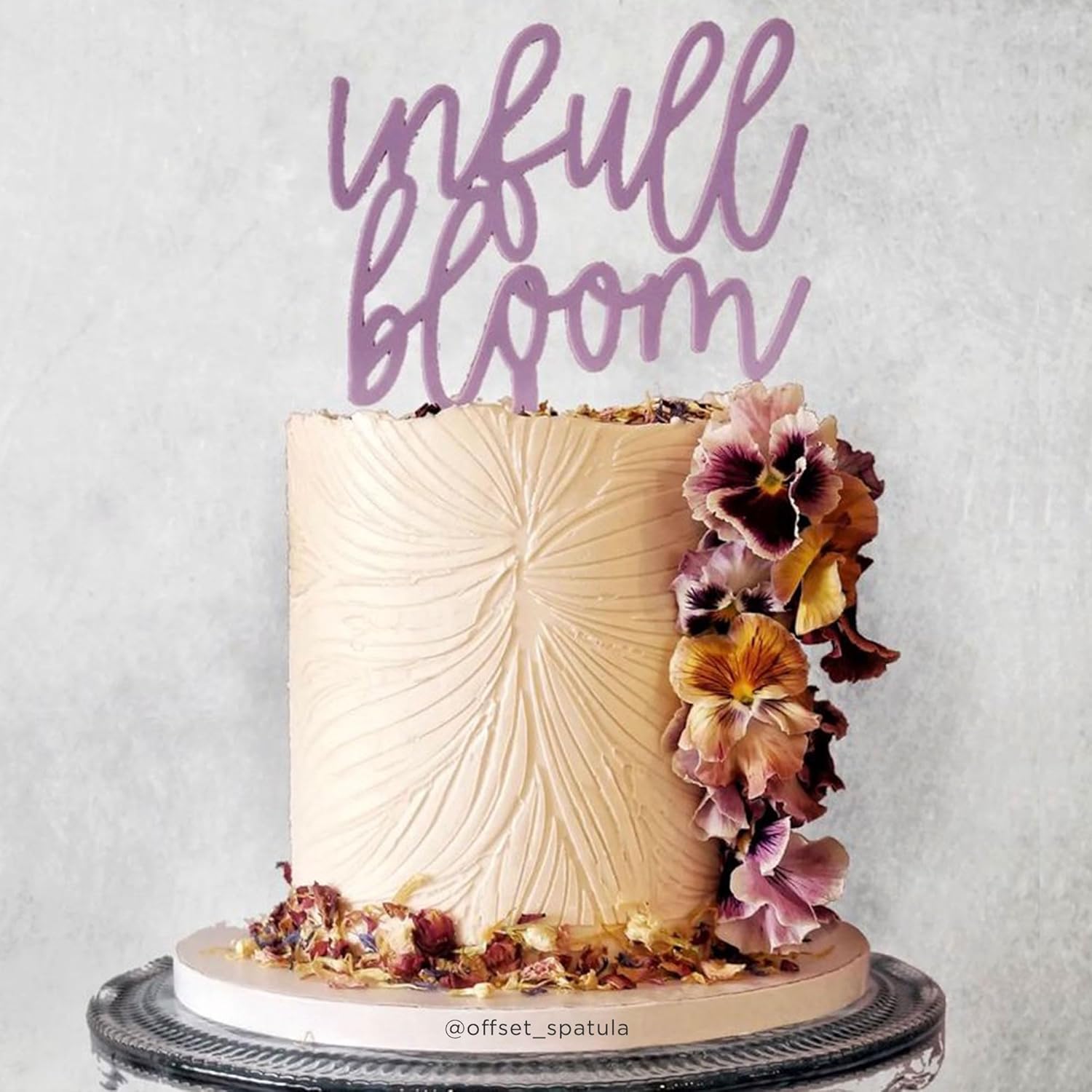 Large Cake Decorating Stencil (Amara) Leaf Veins Pattern