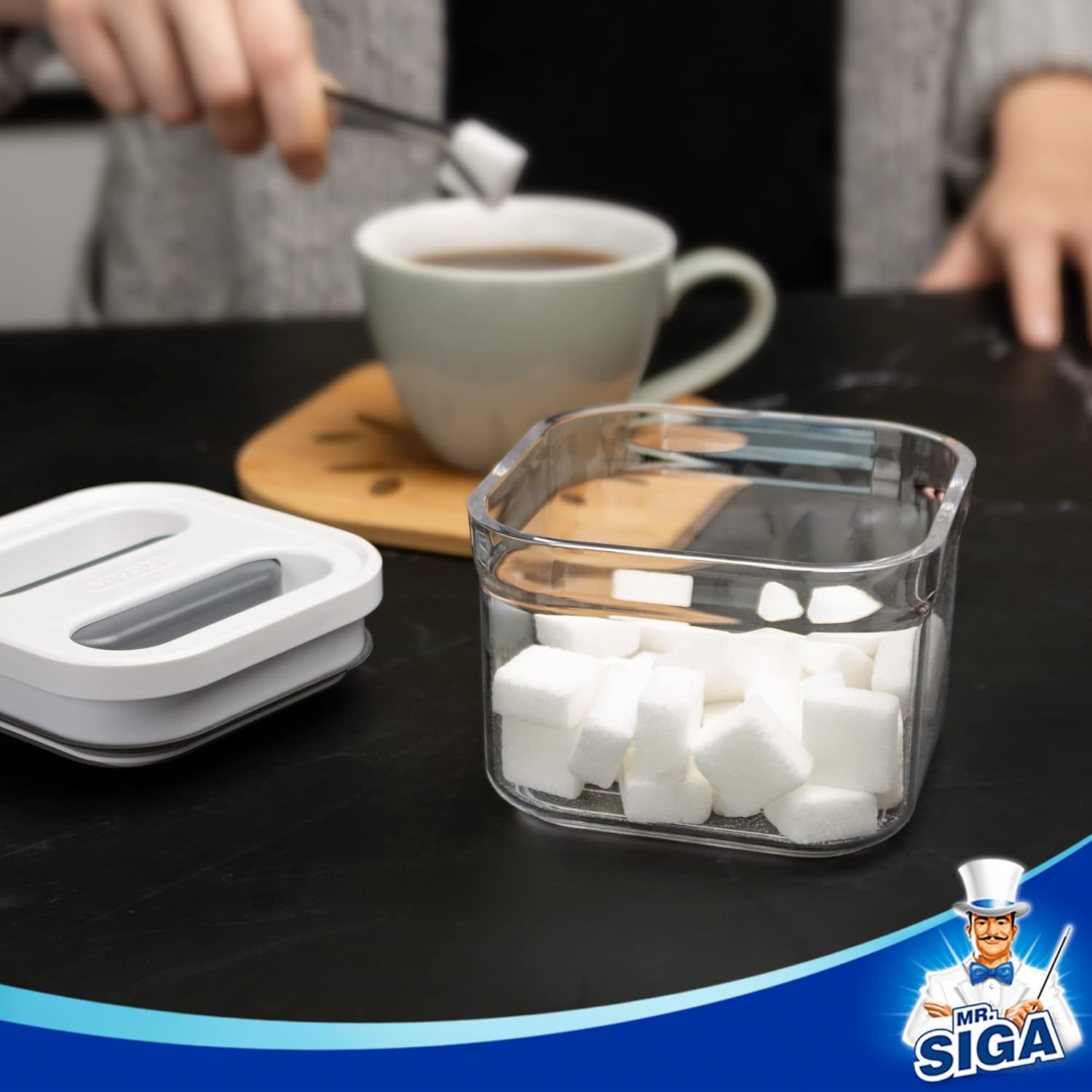 MR.SIGA 4 Pack Airtight Food Storage Container Set, BPA Free Kitchen Pantry Organization Canisters, One-handed Airtight Cereal Snack Candy Storage Containers, 360ml / 12.2oz, Small, White