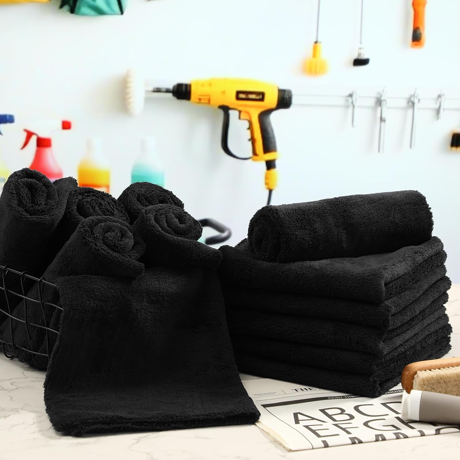 Shimeyao 30 Pcs Edgeless Microfiber Plush Towels for Cars Detailing Drying Wash Polishing Absorbent Cleaning Cloths, 500 GSM, 16 x 16 Inch(16 x 16 Inch,Black,30 Pcs)