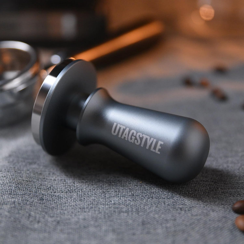 58.5mm Espresso Tamper Spring-loaded Coffee Tamper Espresso Hand Tamper with Stainless Steel Flat Base & Aluminum Handle Barista Ergonomic Tamper Espresso Accessories for 58mm Portafilter Basket