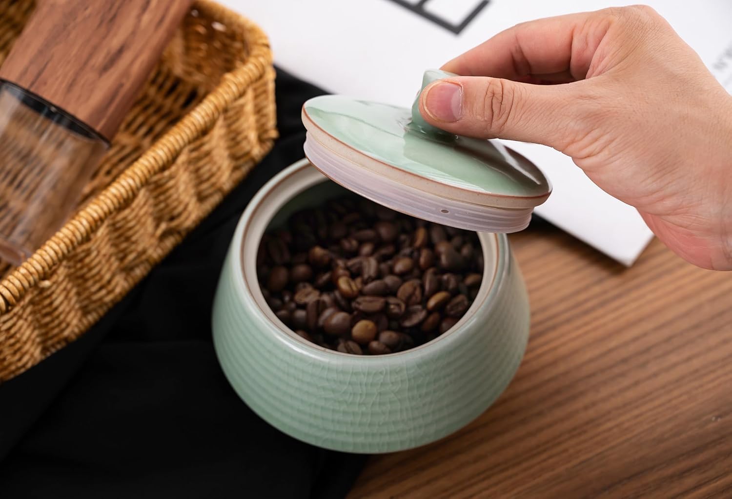 Retro Kitchen Ceramic Canister, 13.53 FL OZ (400 ML) Vintage Food Storage Jar for Tea, Coffee Beans, Herb, Candy, Spices, Nuts (Green(ICE))