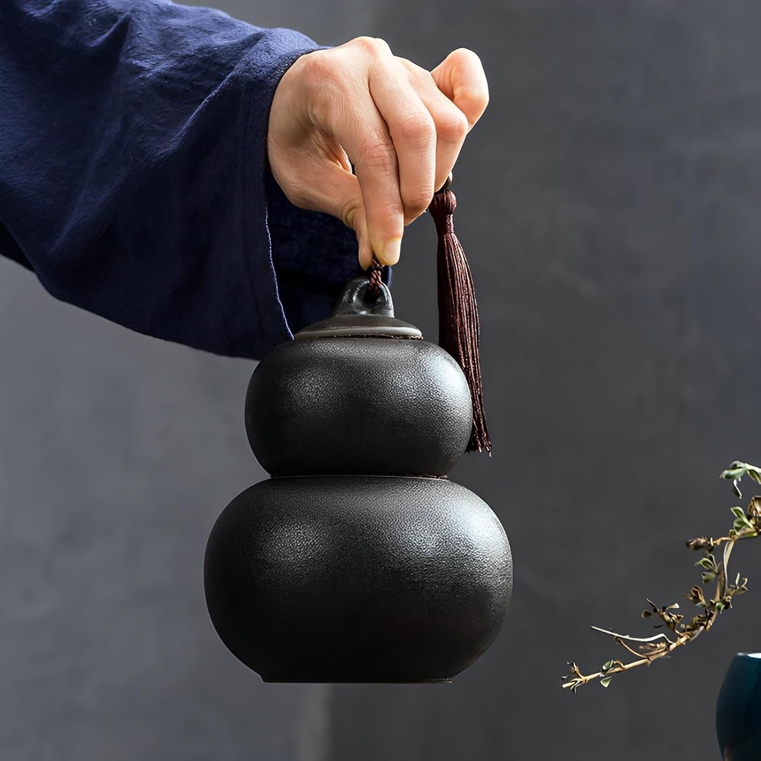 Ceramic Airtight Canister,22 Oz /660ml,Gourd Shap 2 Layers Tea Candy,Food Storage Jar for Coffee,Beans,Herb,Spices,Nuts -Stone Black