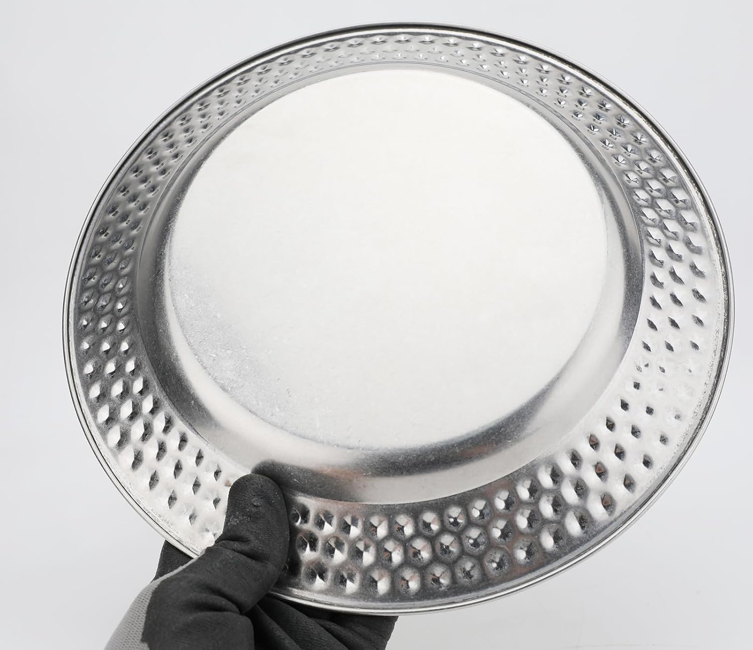 Fermus Set of 2 Round Vintage Metal Tray Diameter 10 1/4 inches, Jewelry Organizer Bathroom Clutter Rustic Decorative Trays Farmhouse Centerpiece for Coffee Table Living Room Kitchen Counter, (2 Pack)