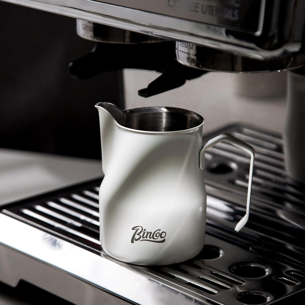 Milk Frothing Pitcher 450ML - Espresso Steaming Pitcher with Large Handle and Spout,Cappuccino Latte Art Cup for Barista and Home Cafe