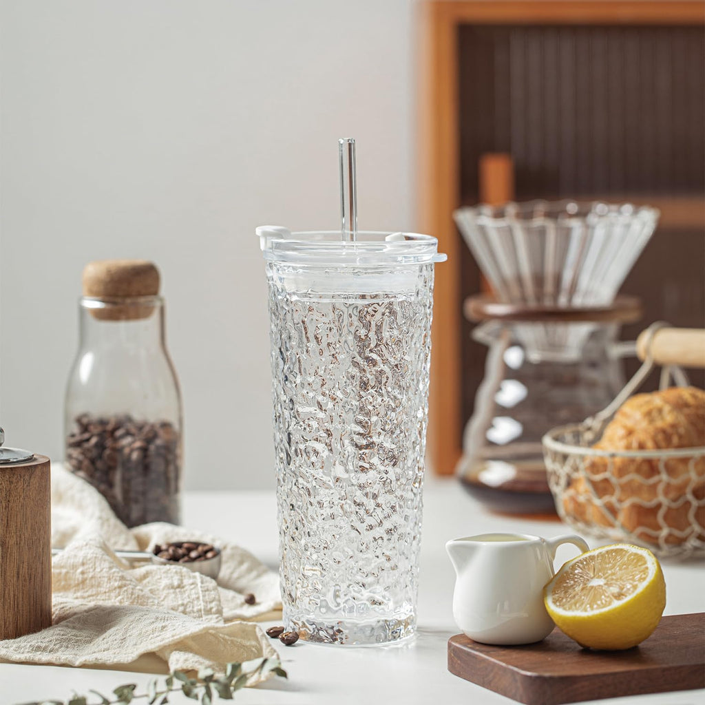 KEMORELA Glass Tumblers with Lids and Straws – Set of 2, 18oz Premium Quality Drinking Glasses, Ideal for Juices, Cocktails, and Everyday Use