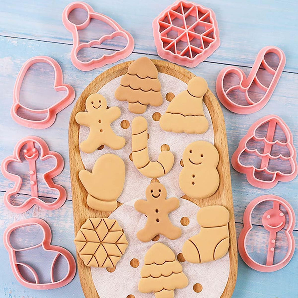 8 Piece Mini Christmas Cookie Cutters, 3d Raised Design Gingerbread Cookie Stamps, Cookie Cutter Set suitable for Frosting Decoration, Mini Pie Molds, Apple Pie Pastry Biscuit Cutter (Christmas-A)