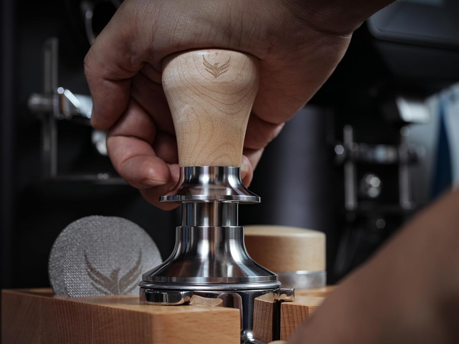Spring Loaded 54mm Espresso Tamper Compatible With Breville Machines Maple Handle, Auto-Leveling With Stainless Steel Ripple Base Premium Coffee Tamper