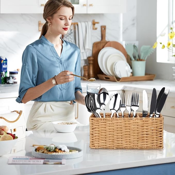 Ayiaren Wicker Flatware Silverware Caddy Cutlery Holder Kitchen Silverware Organizer Storage for Countertop Small Utensil Holders Party Table Spoon Knives Fork Holder Flatware Utensils Caddy Basket