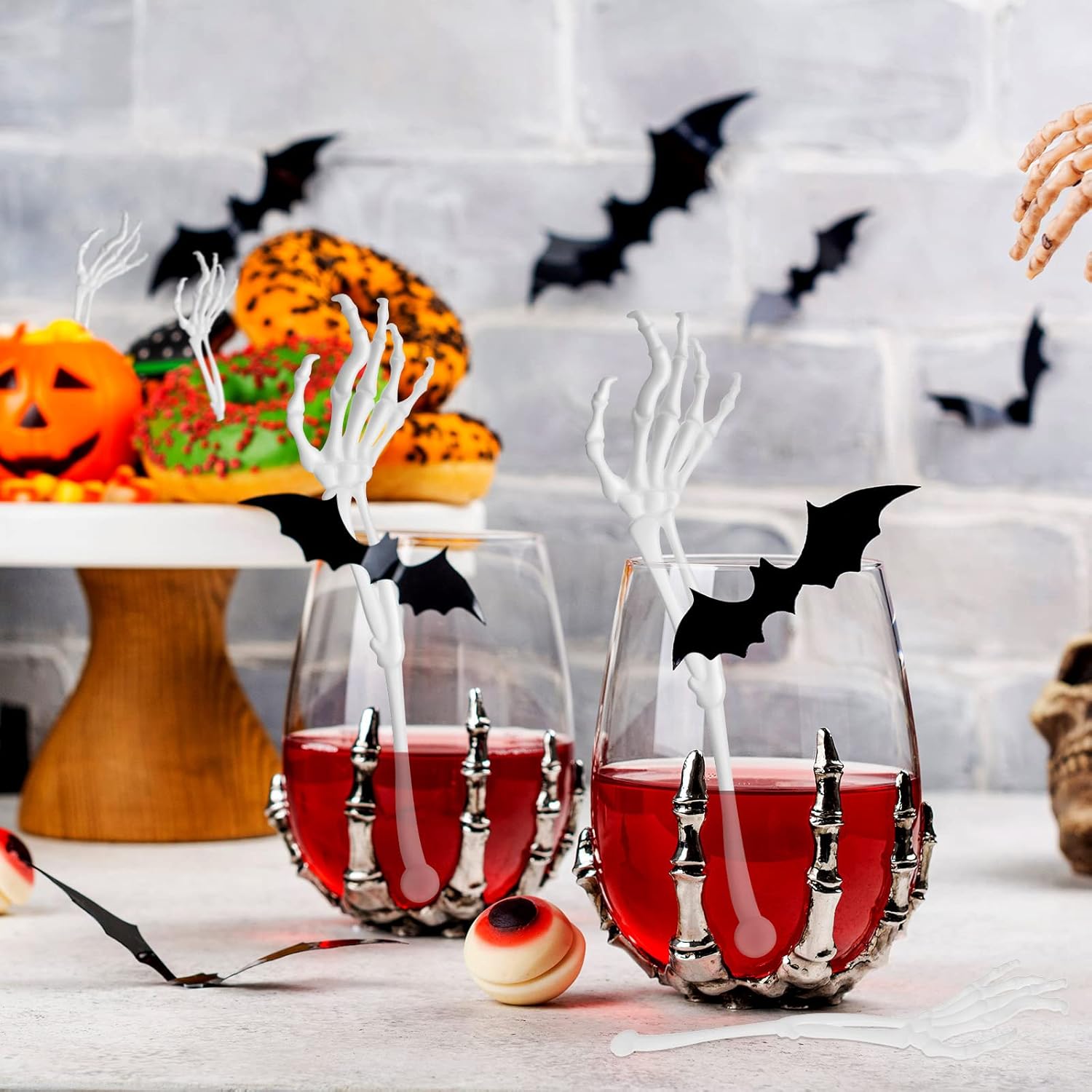 Remerry 100 Pcs Halloween Skeleton Swizzle Sticks Cocktail Garnish Sticks Hand Plastic Food Picks Coffee Stirrers Reusable Drink Stir Sticks Halloween Party Decorations for Birthday Bar Home(White)