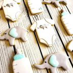 Baby Shower Cookie Cutters 8Pcs, Cute Shapes Baby Carriage Onesies Bottle Bib Clothes Elephant Bear Fondant Cutter, Sturdy Metal Biscuit Cutter Cookie Mold for Baby Shower Baking & Gift