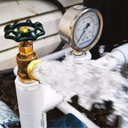 MEASUREMAN 2-1/2inch Dial Size, Oil Filled Pressure Gauge, 0-30psi/kpa, 304 Stainless Steel Case, 1/4 inchNPT Lower Mount