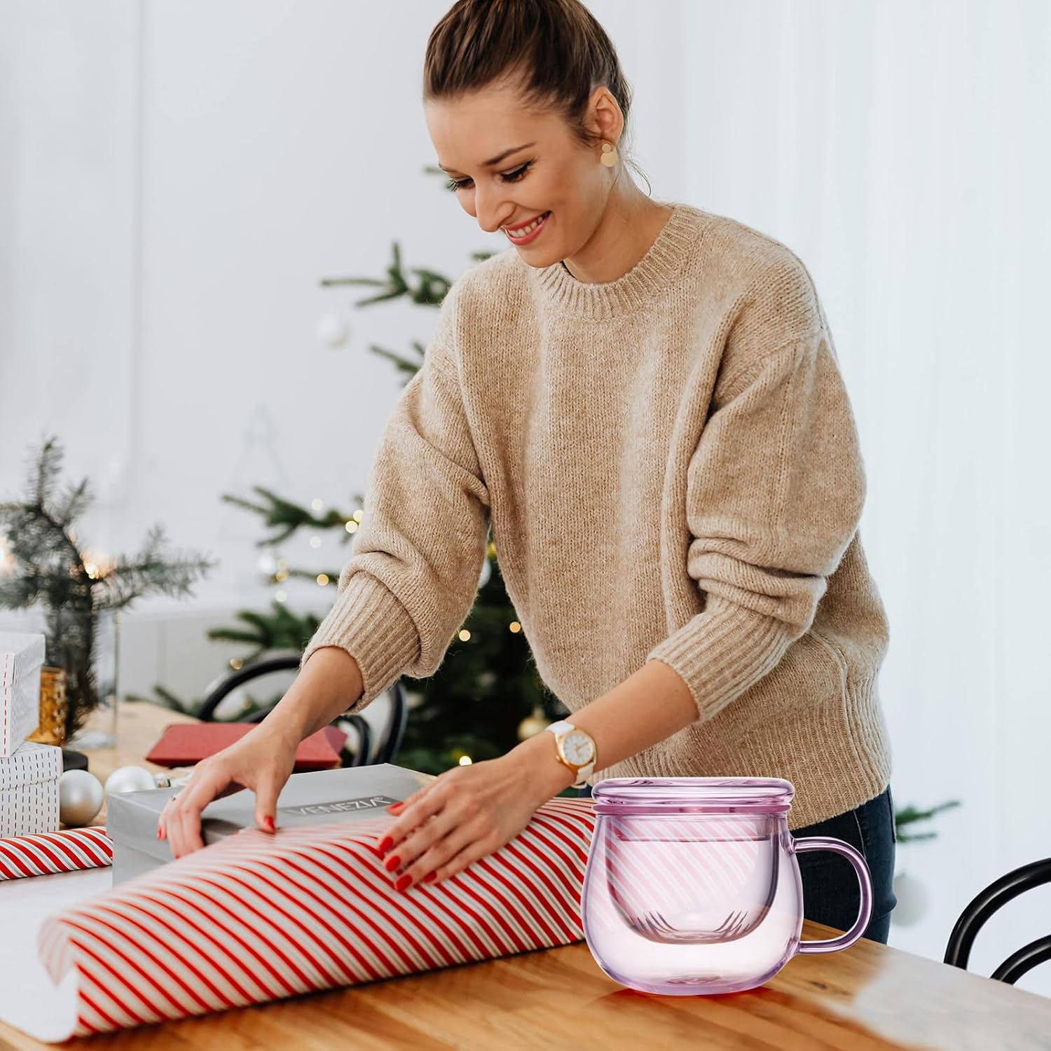 11oz Pink Glass Tea Cup with Infuser and Lid– Versatile and Elegant Gift for Women, Perfect for Loose Leaf Tea and Other Beverages