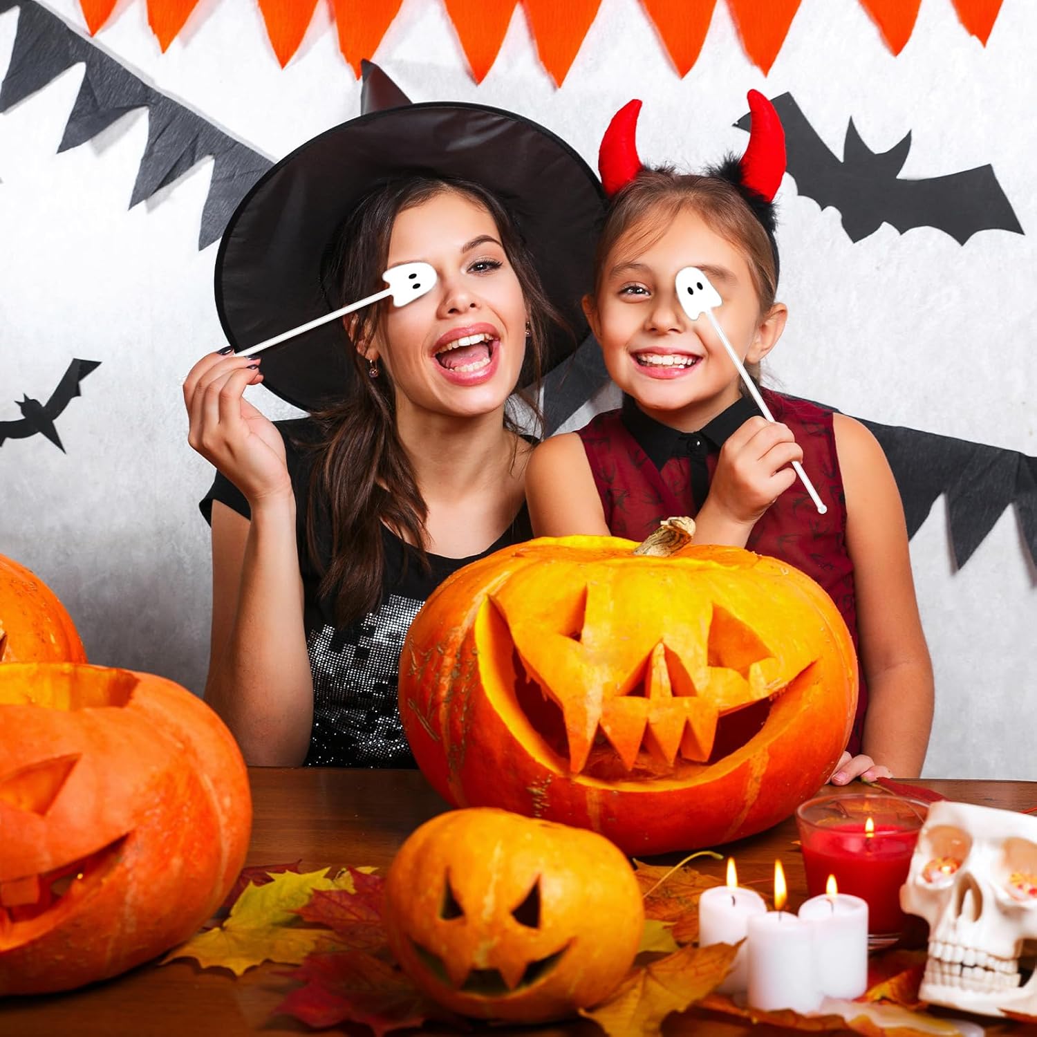 30 Pcs Halloween Swizzle Sticks Plastic Coffee and Cocktail Stirrers Fall Thanksgiving Drink Stirrers Cocktail Mixers for Halloween Fall Autumn Party Tea Coffee Bar Decoration(Ghost)