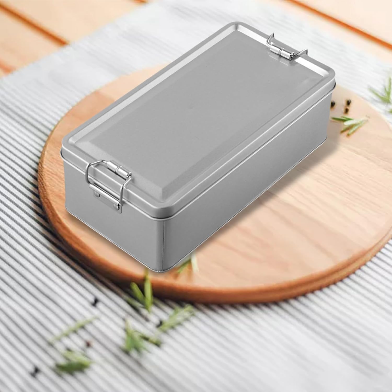 Metal Tin Box, Tinplate Metal Storage Tins Tea Container Rectangular Cookie Box With Lids For Storaging Cookies Snowflake Pastries Tea(L)