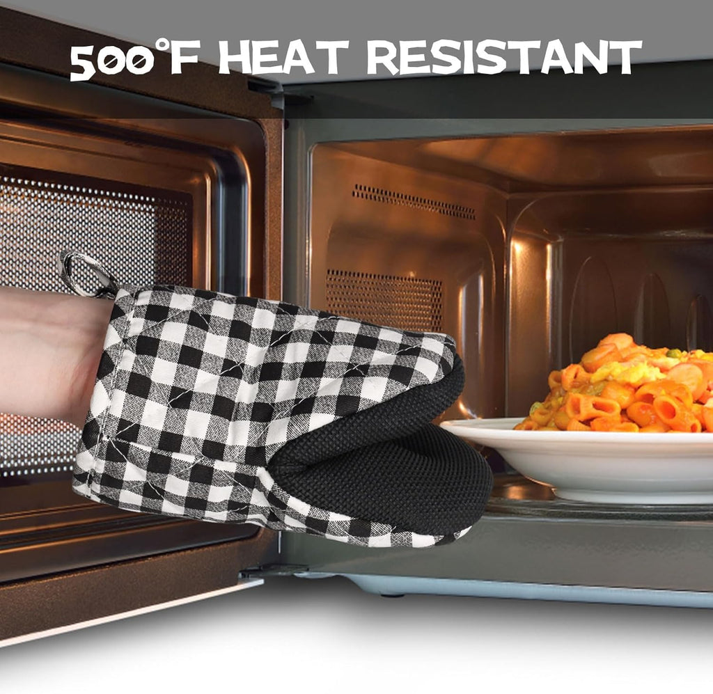 Oven Mitts and Pot Holders Set, Pack of 4, Heat Resistant Silicone Kitchen Mini Oven Mittens for 500 Degrees, Mini Oven Gloves and Hot Pads for Baking Grilling Barbecue Microwave Machine Washable