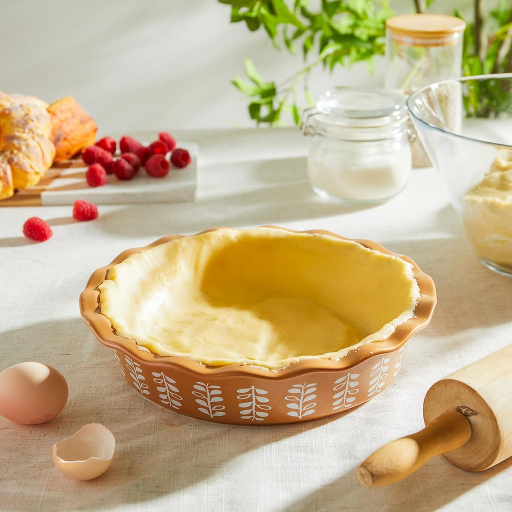 Sweese Porcelain Deep Fluted Pie Dish for Baking - 9 inch Porcelain Pie Plate for Apple, Quiche, Pot Pies, Tart - Leaf - Brown