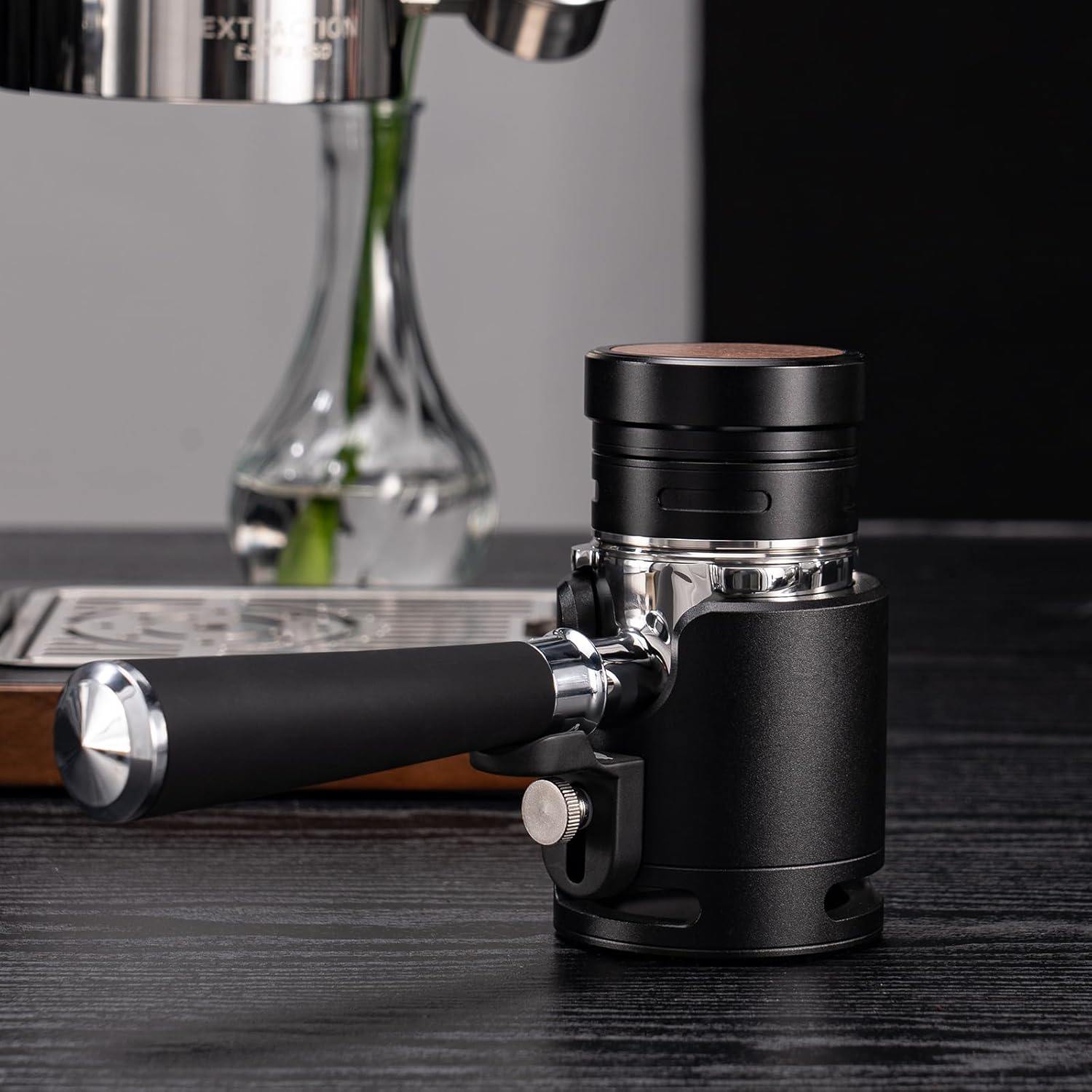 IKAPE Espresso 54mm Portafilter, Coffee Portafilter with Silicone Handle, Fits 54mm Breville Barista Series BES870/878/880 Machine & Solis Barista Machines, with16g Capacity Filter Basket