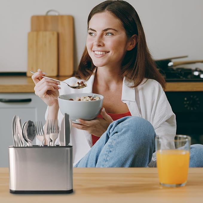 Silverware Caddy Cutlery Organizer for Countertop Silverware Holder for Fork Knife Spoon Flatware Organizer 4 Compartments Cutlery Holder