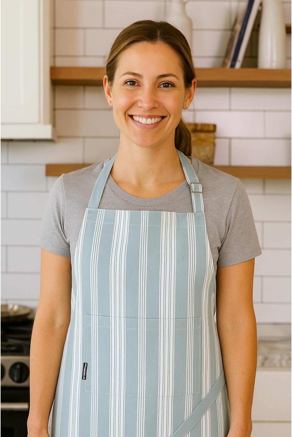 AMOUR INFINI Cotton Striped Aprons for Women with Pockets - Adjustable Strap and Waist Ties Printed Apron for Baking, Cooking, Gardening (27.5 x 33 Inches - Dove Blue)