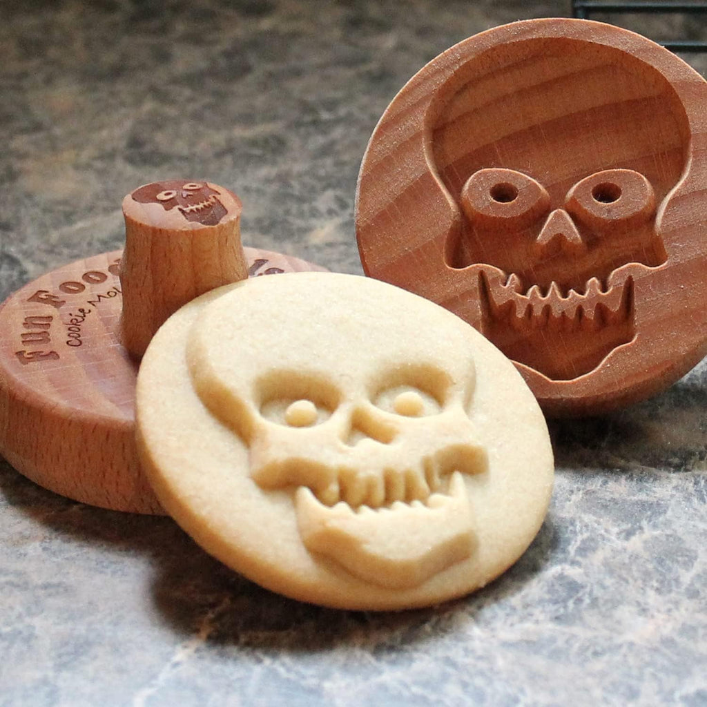 Wood Cookie Stamp, 2.5 Inch (Skull CS-023)
