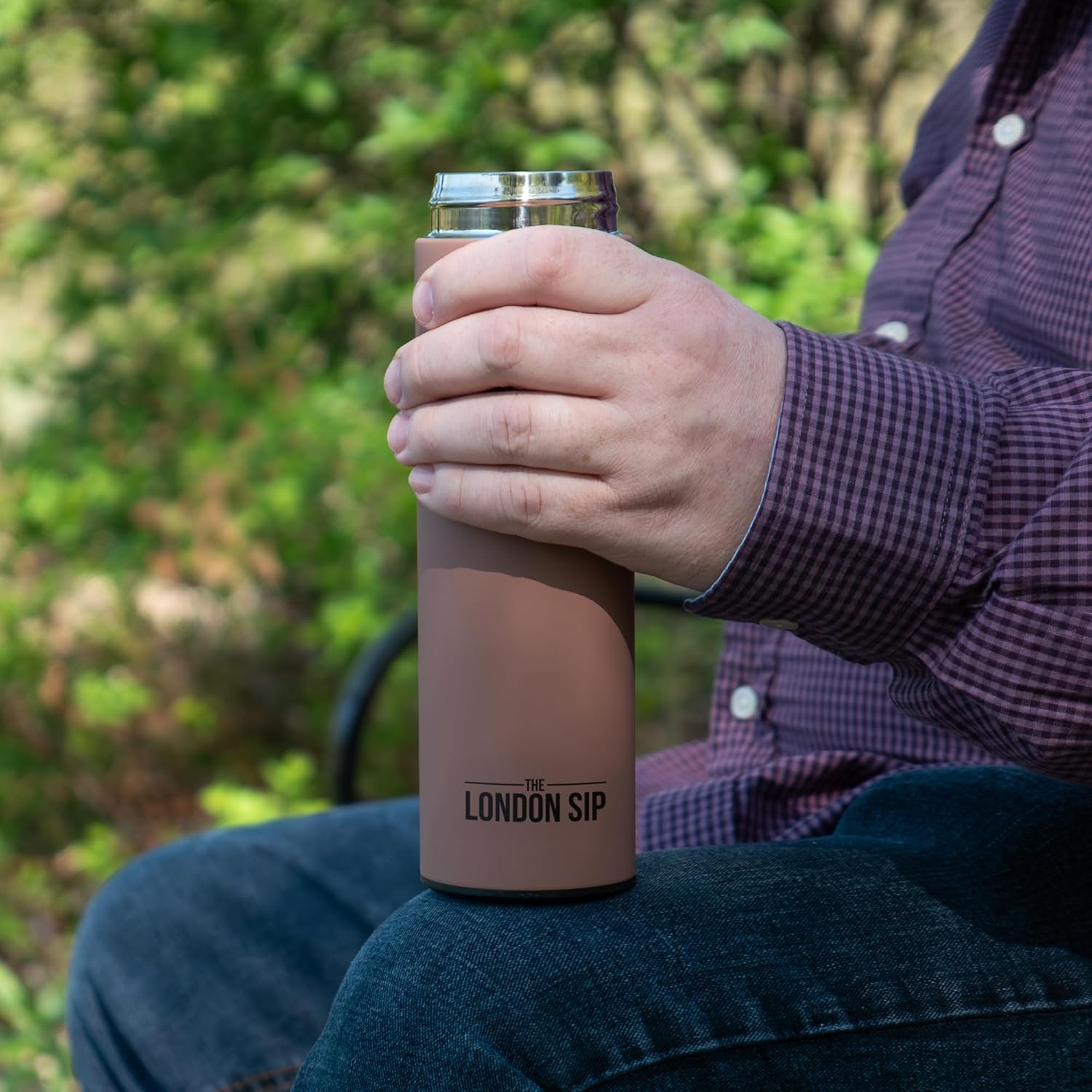 London Sip 16.9 oz Multi-Purpose Tea Infuser Mug – Fruit Infuser Water Bottle for Hot and Cold – Double Wall Stainless Steel Insulated, Mocha Brown