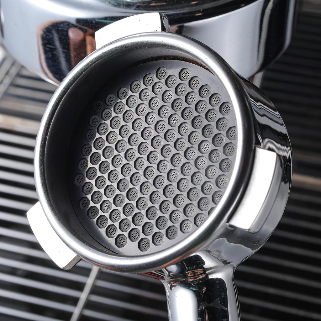 58mm Tamper Kit Includes Espresso Distributor, Calibrated Coffee Tamper, Magnetic Portafilter Funnel, WDT Tool and 2pcs Puck Screen Set Premium Espresso Accessory Kit