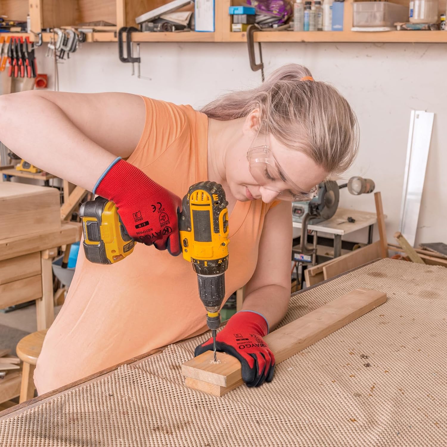 KAYGO Safety Work Gloves PU Coated for men and Women, 60 Pairs KG11P Seamless Knit Glove with Polyurethane Coated Smooth Grip on Palm and Fingers, Ideal for General Duty Work (L, Red)