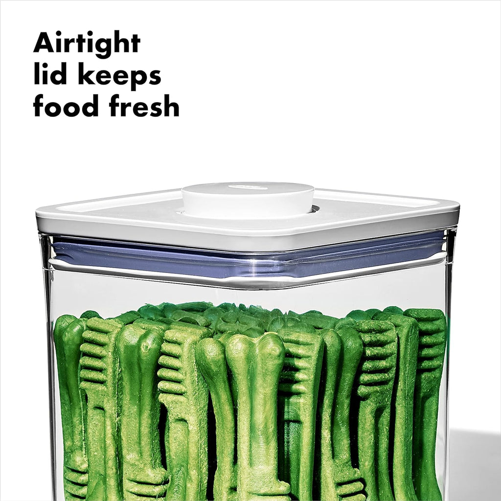 OXO Good Grips Pet POP Container – 2.8 Qt/2.6 L |Ideal for up to 3lbs of Dog Food or 2lbs of Cat Food | Airtight Dog and Cat Food Storage Container | BPA Free