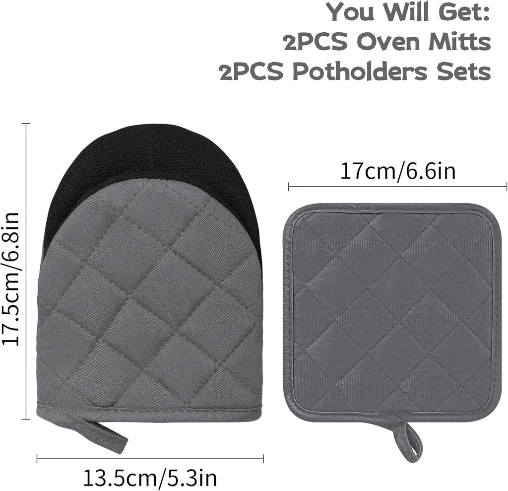 Oven Mitts and Pot Holders Set, Pack of 4, Heat Resistant Silicone Kitchen Mini Oven Mittens for 500 Degrees, Mini Oven Gloves and Hot Pads for Baking Grilling Barbecue Microwave Machine Washable
