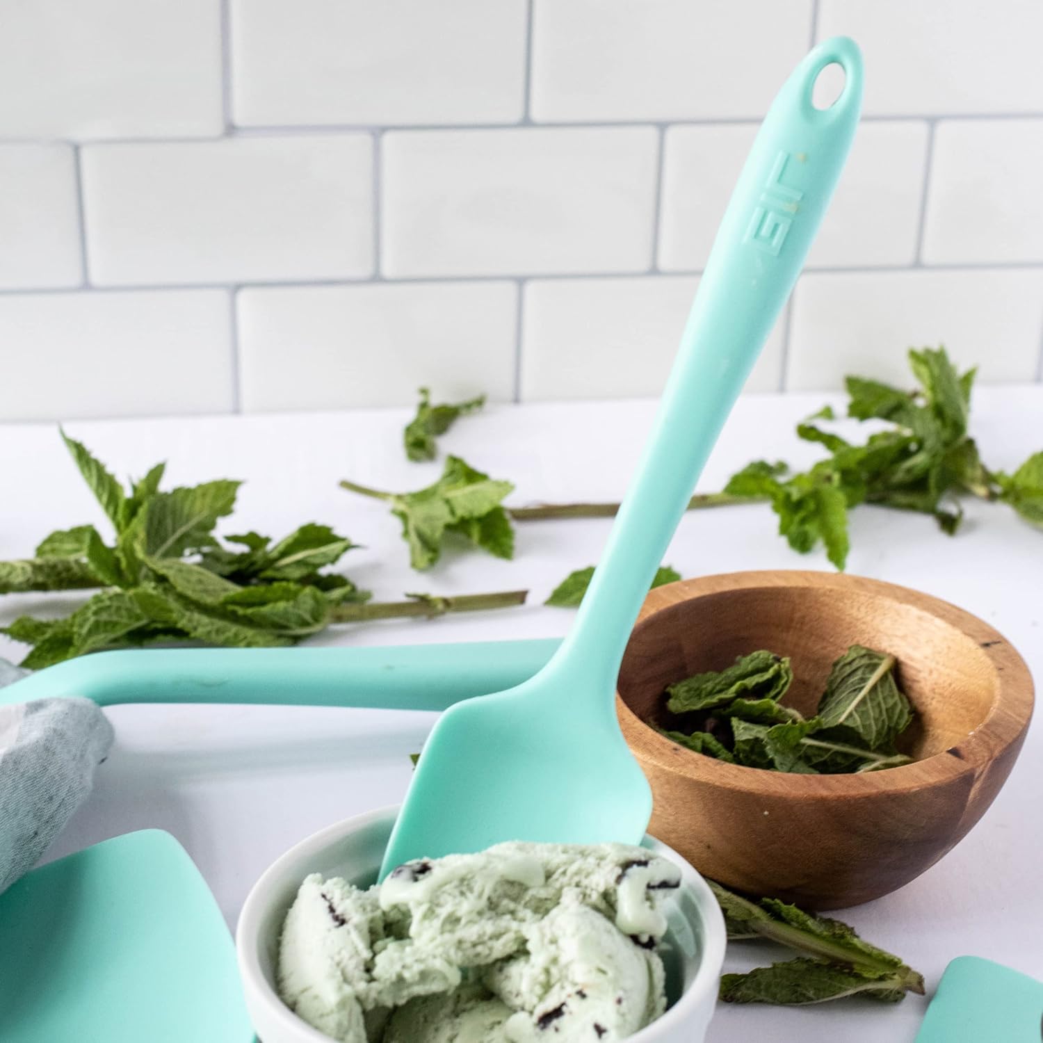 GIR: Get It Right Spoonula Silicone Spatula Scraper - 11-Inch Skinny Slate - Heat-Resistant Seamless Design - Non-Stick Flexible Mixing & Scraping - Long Spoon Spatula for Deep Jars