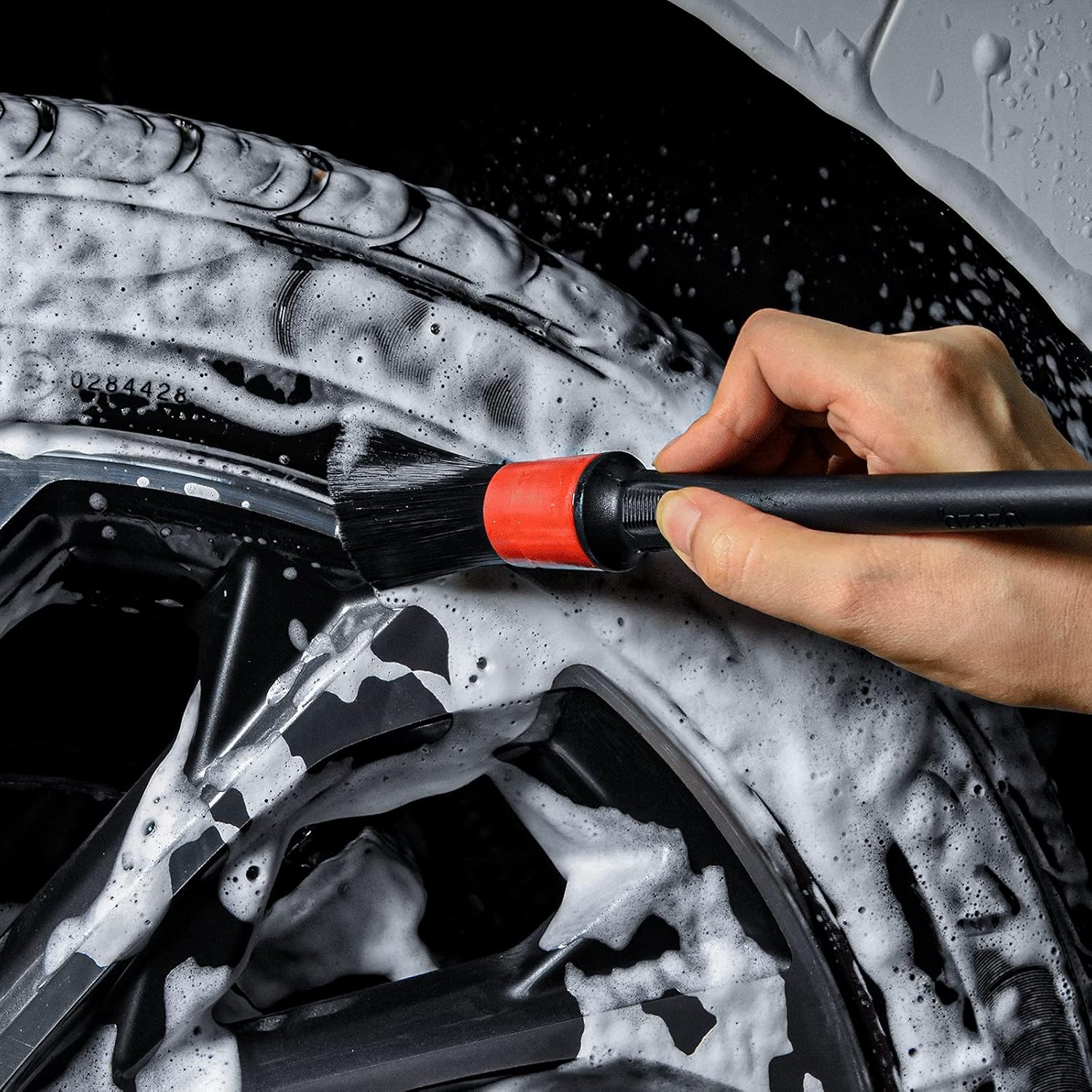 3 Pcs Soft Wheel Brushes for Cleaning Wheels Kit - 1x Synthetic Soft Car Wheel Rim Brush，1x Long Handle Cleaning Brush and 1x Car Detail Brush, Clean Dirty Wheel…